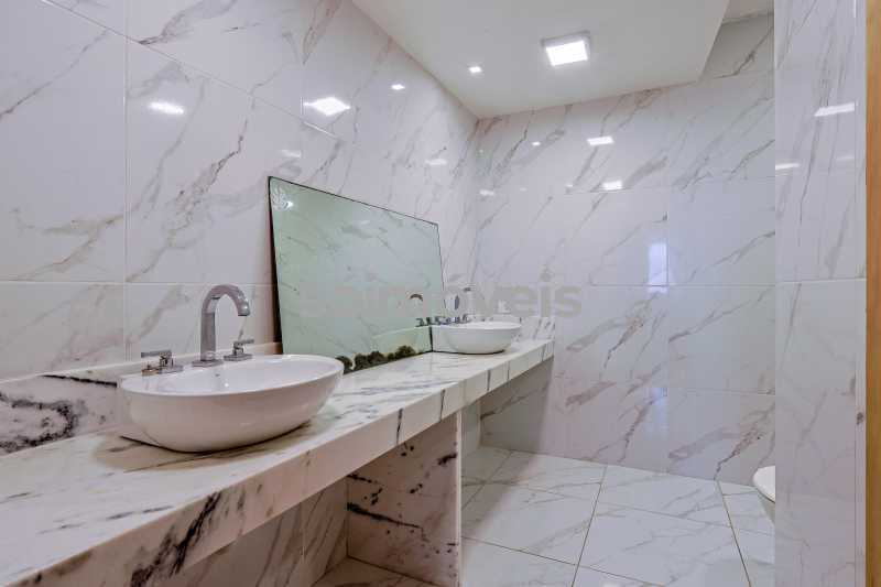 80105e9eef37ef76cpiade12_Cópi - 15