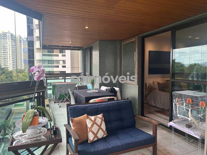 8a1c6270-c33a-4f07-8290-6ae3f2 - 3