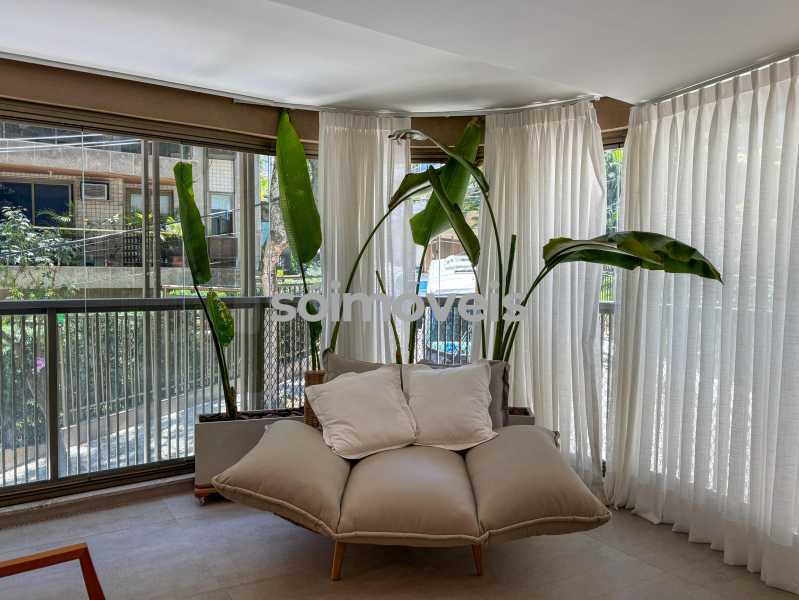 81d1ab951cbfe1afcpiade09varand - 1