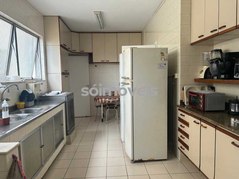 281c6846-81ae-447d-bef9-e8200d - 24