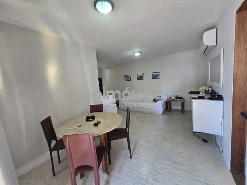 8a89dfa1-3d88-49a4-a4ce-03f097 - 4