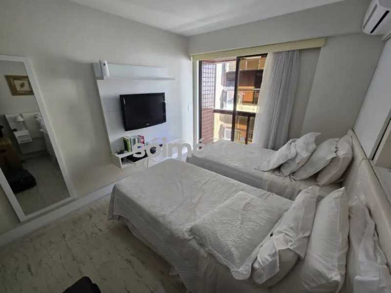 79f04182-17fd-408b-b683-0ad0fd - 7