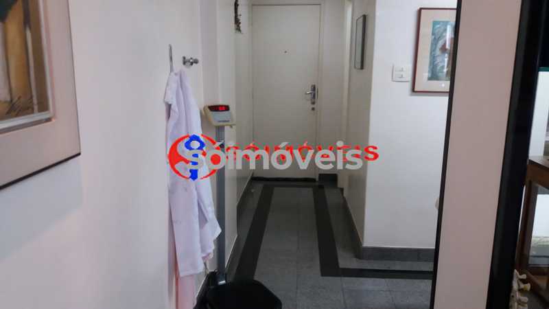 14401_G1530044585 - 3