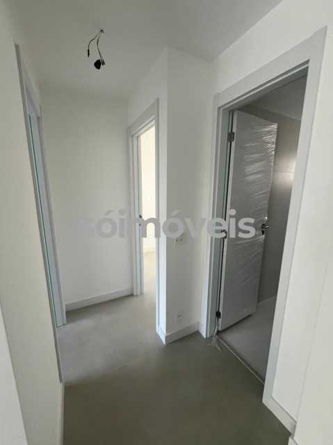 e8fa37852a73509d0111_01 11 - 11