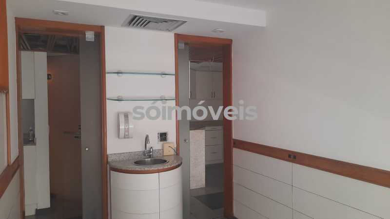 cff9e858-1b15-4e81-a607-fb056b - 7