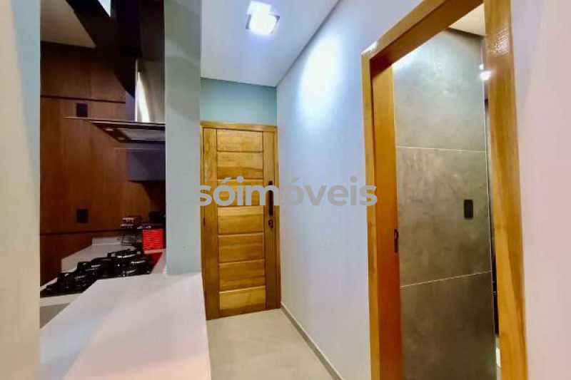 66d1dce1-b85a-4550-bcb6-5f7b3c - 18