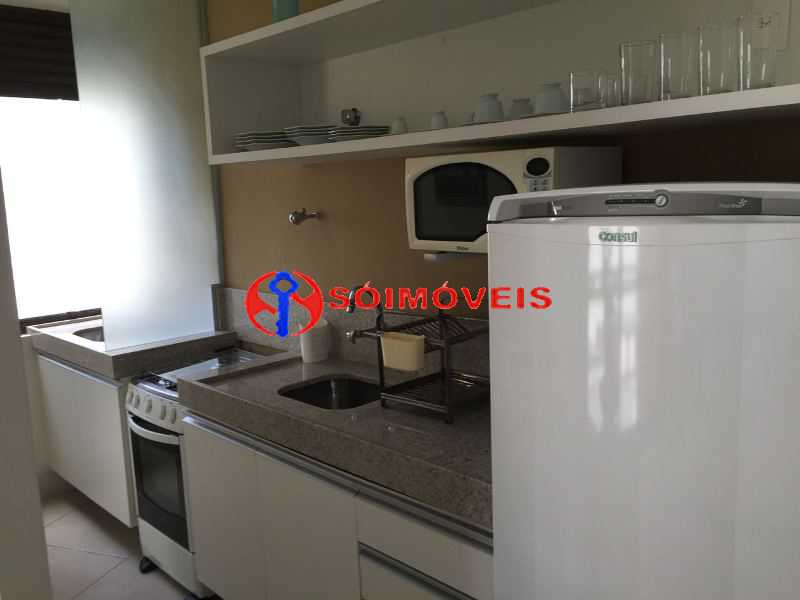 Conheça PHOTO-2019-05-14-15-53-16_6 do imóvel - Flat 1 quarto à venda Rio de Janeiro,RJ Leblon - R$ 1.650.000 - LBFL10069 - 15 PHOTO-2019-05-14-15-53-16_6 - 15