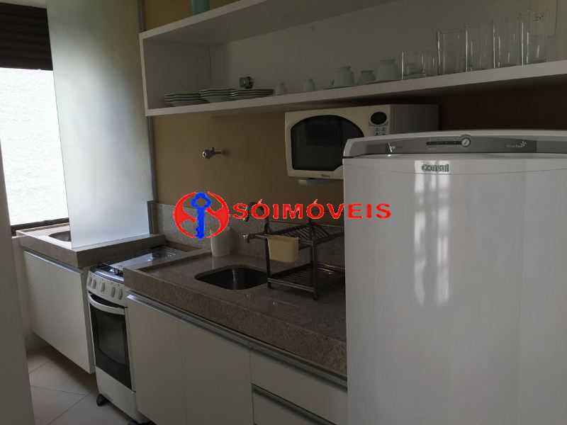 Conheça PHOTO-2019-05-14-15-53-16_7 do imóvel - Flat 1 quarto à venda Rio de Janeiro,RJ Leblon - R$ 1.650.000 - LBFL10069 - 16 PHOTO-2019-05-14-15-53-16_7 - 16
