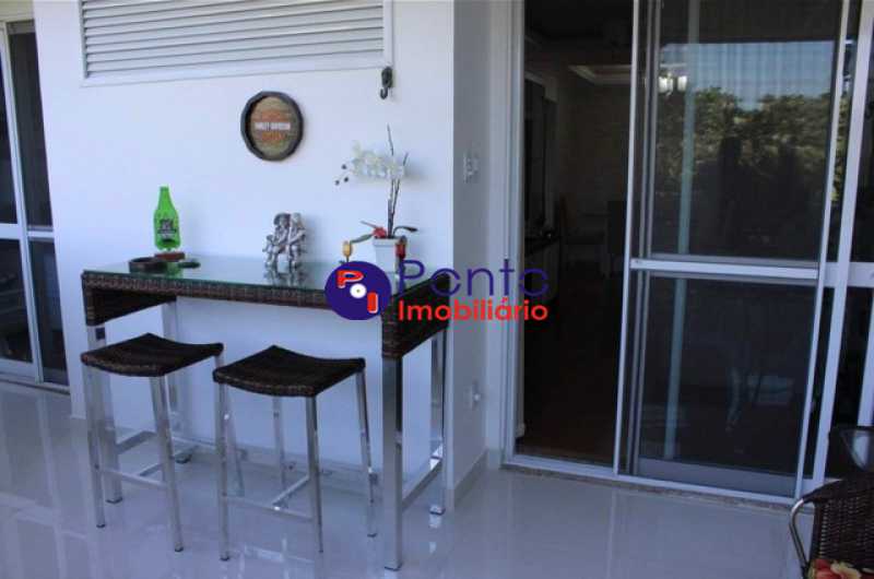 Conheça 03 do imóvel - Ótima localização; Próximo a praia; - RCAP20080 - 3 03 - 3