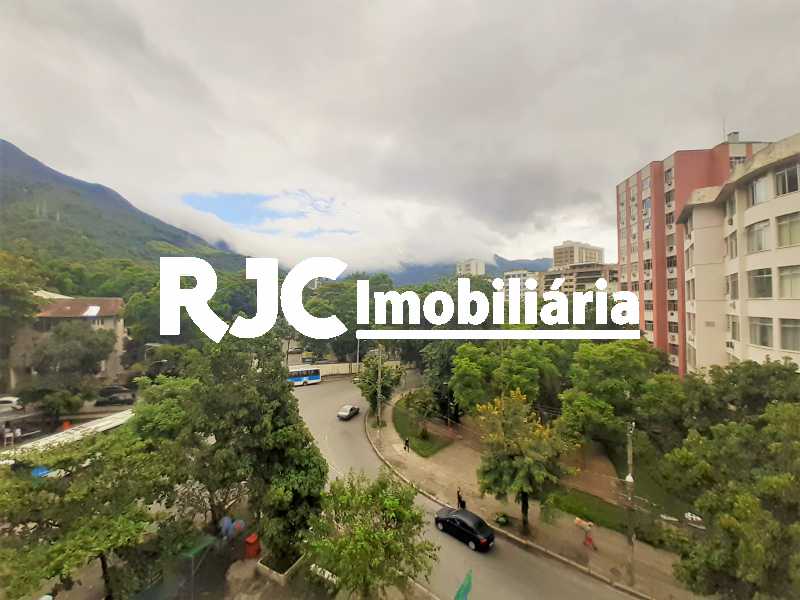 FOTO 4 - 4