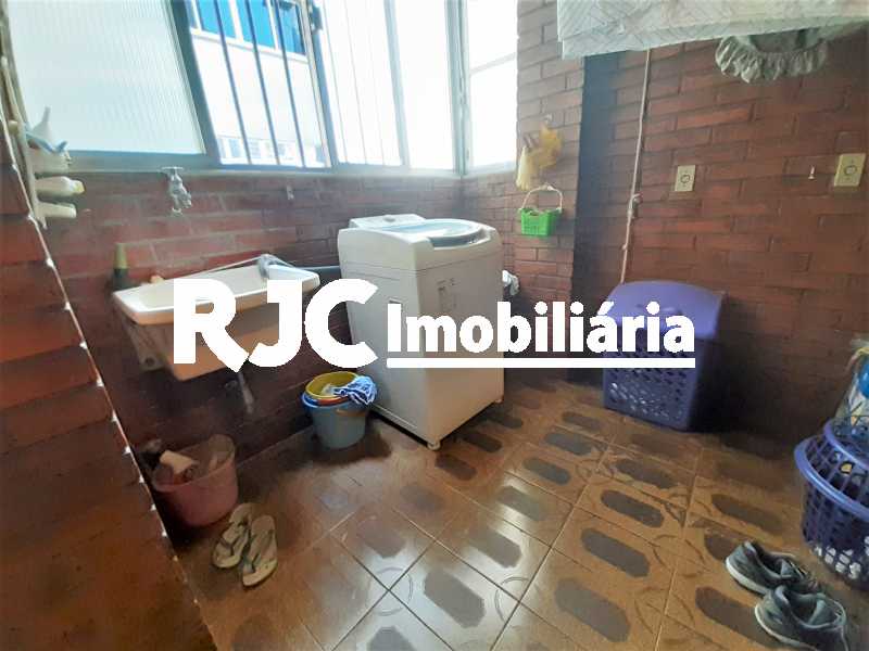 FOTO 18 - 17