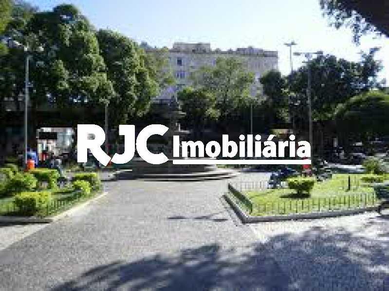 19  Praça Rio Comprido - 19