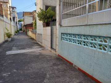 Ótima localização - Casa de Vila à venda Boulevard Vinte e Oito de Setembro, Vila Isabel, Rio de Janeiro - R$ 680.000 - MBCV40062