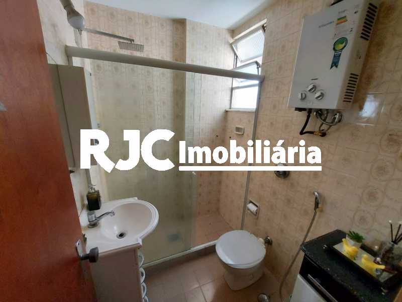 14.  Banheiro Social. - 14