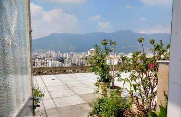 Ótima localização - Cobertura à venda Rua Oito de Dezembro, Maracanã, Rio de Janeiro - R$ 495.000 - MBCO30421