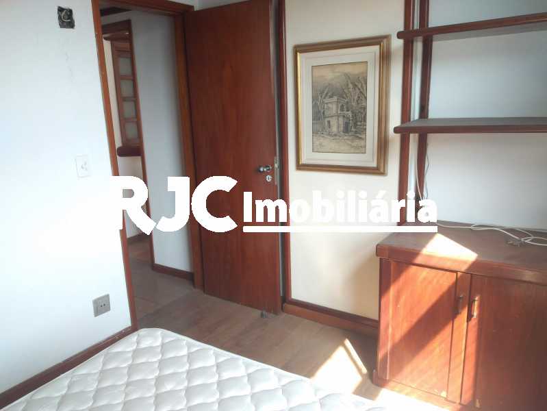 Conheça 9 do imóvel - Apartamento à venda Rua Coronel Correia Lima, Tijuca, Rio de Janeiro - R$ 300.000 - MBAP25859 - 10 9 - 10