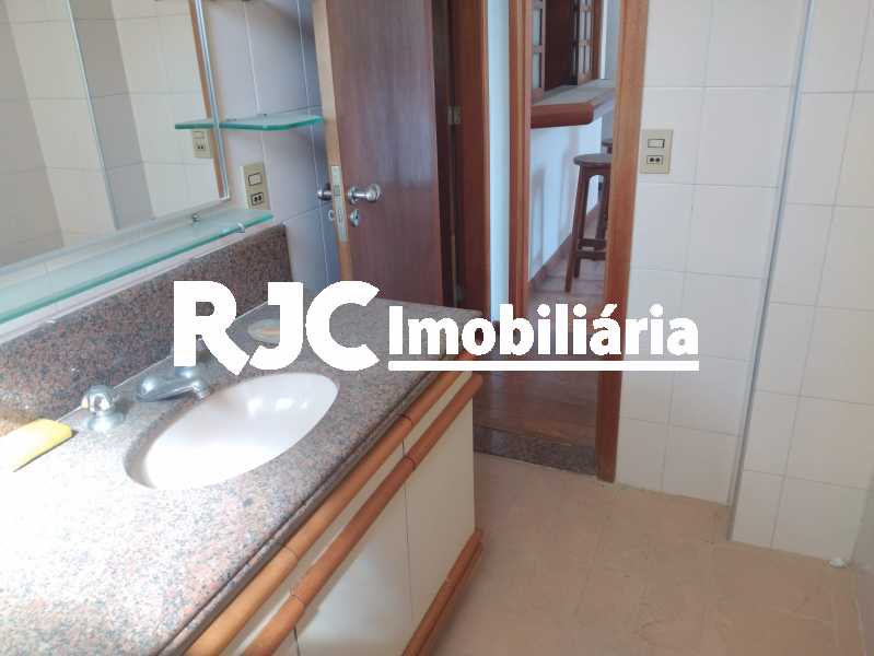 Conheça 11 do imóvel - Apartamento à venda Rua Coronel Correia Lima, Tijuca, Rio de Janeiro - R$ 300.000 - MBAP25859 - 12 11 - 12