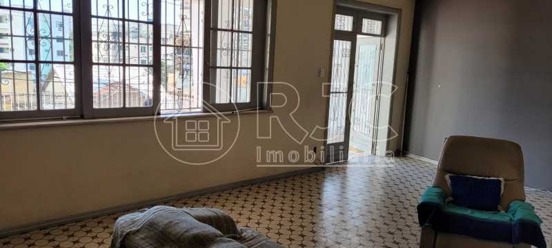 13 - Sala_02 - 8