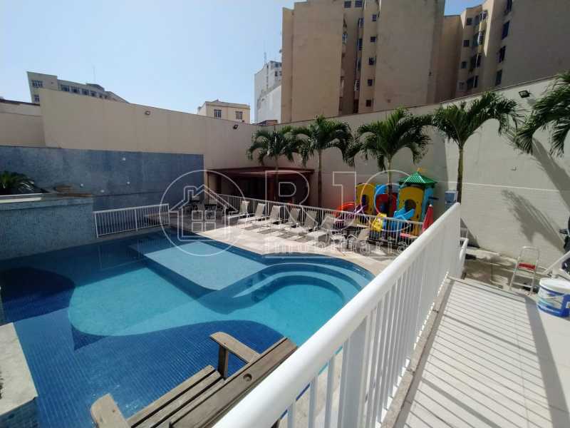 4 PISCINA DO PREDIO. - 4