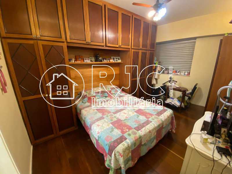 Conheça 8 do imóvel - Apartamento à venda Rua Itacuruçá, Tijuca, Rio de Janeiro - R$ 1.000.000 - MBAP40650 - 7 8 - 7