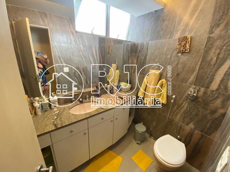 Conheça 16 do imóvel - Apartamento à venda Rua Itacuruçá, Tijuca, Rio de Janeiro - R$ 1.000.000 - MBAP40650 - 14 16 - 14
