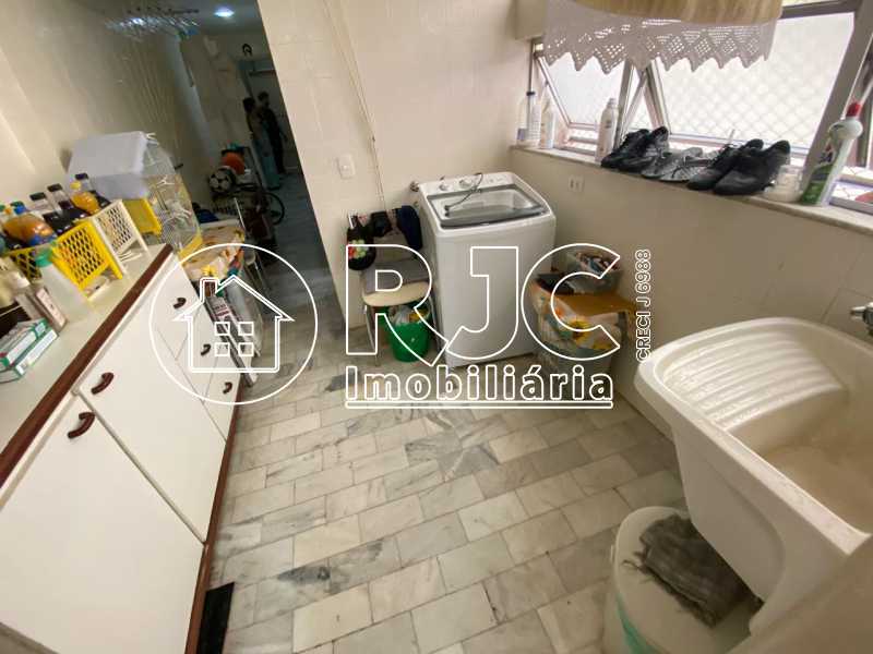 Conheça 21 do imóvel - Apartamento à venda Rua Itacuruçá, Tijuca, Rio de Janeiro - R$ 1.000.000 - MBAP40650 - 19 21 - 19