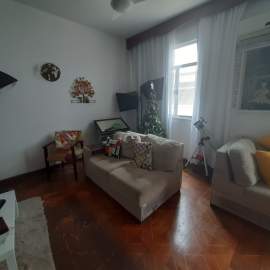 Ótima localização - Casa de Vila à venda Rua Teodoro da Silva, Vila Isabel, Rio de Janeiro - R$ 610.000 - MBCV40089