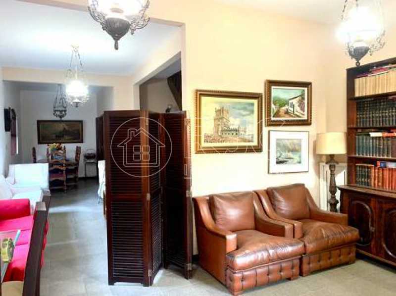 casa-com-4-quartos-a-venda-298 - 9