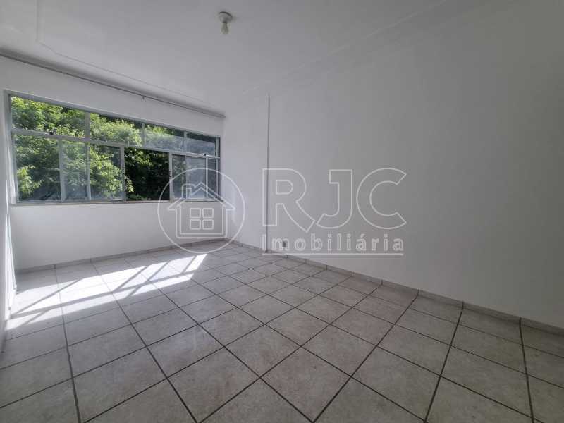 b959c384-4c67-4b9e-8a6f-32b981 - 9