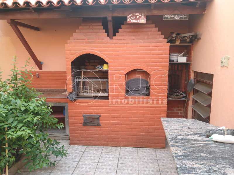 0f0c6971-bb80-4922-bd8e-037689 - 30