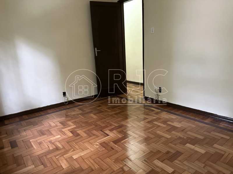 IMG-9879 - 13