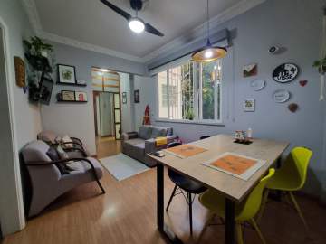 Ótima localização - Apartamento à venda Rua Visconde de Itamarati, Tijuca, Rio de Janeiro - R$ 500.000 - MBAP27412