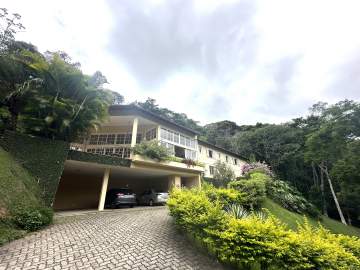 Imperdível - Casa em Condomínio à venda Avenida Country Club, Nogueira, Petrópolis - R$ 3.300.000 - MBCN40033