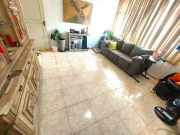 Ótima localização - Apartamento à venda Rua Barão de Cotegipe, Vila Isabel, Rio de Janeiro - R$ 260.000 - MBAP27673