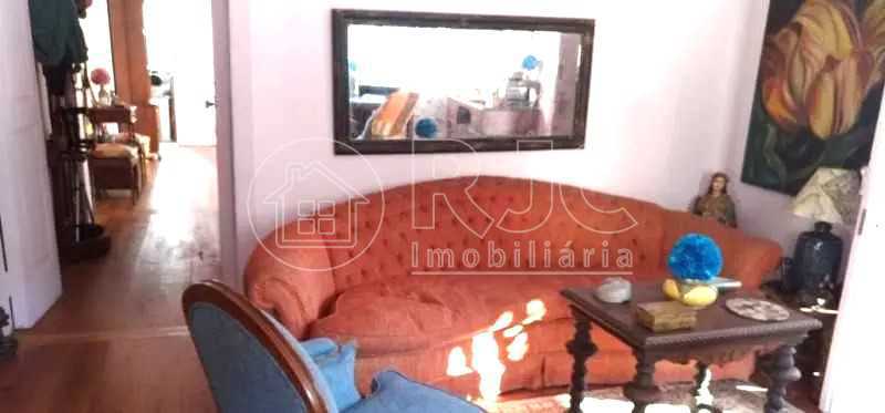 WhatsApp Image 2024-05-06 at 1 - 9