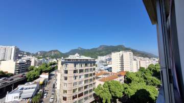 Ótima localização - Apartamento à venda Rua Haddock Lobo, Rio Comprido, Rio de Janeiro - R$ 900.000 - MBAP35207