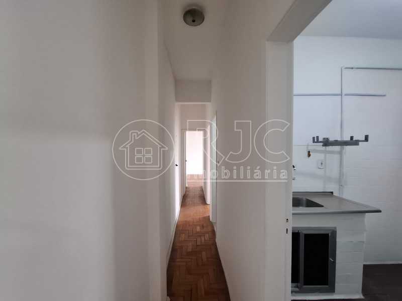 Conheça 09 do imóvel - Apartamento à venda Rua Visconde de Itamarati, Tijuca, Rio de Janeiro - R$ 400.000 - MBAP27869 - 10 09 - 10