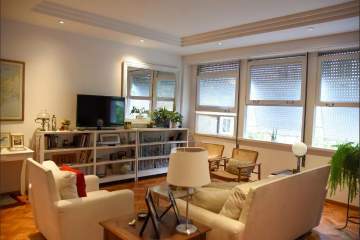 Ótima localização - Apartamento à venda Rua Sá Ferreira, Copacabana, Rio de Janeiro - R$ 1.375.000 - MBAP35273