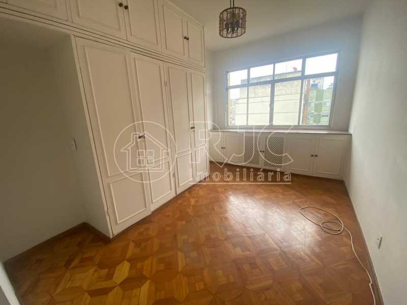 Conheça 18. do imóvel - Apartamento à venda Rua Morais e Silva, Tijuca, Rio de Janeiro - R$ 590.000 - MBAP35294 - 16 18. - 16