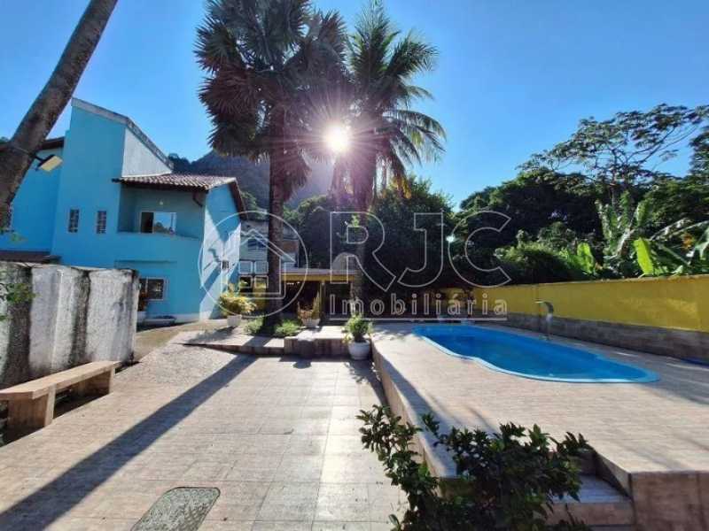casa-com-5-quartos-venda-200m- - 4