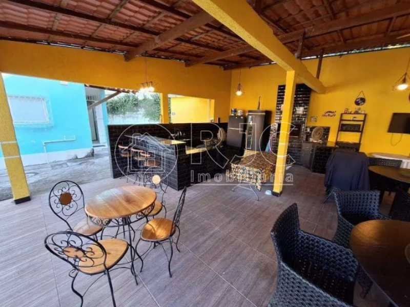 casa-com-5-quartos-venda-200m- - 11
