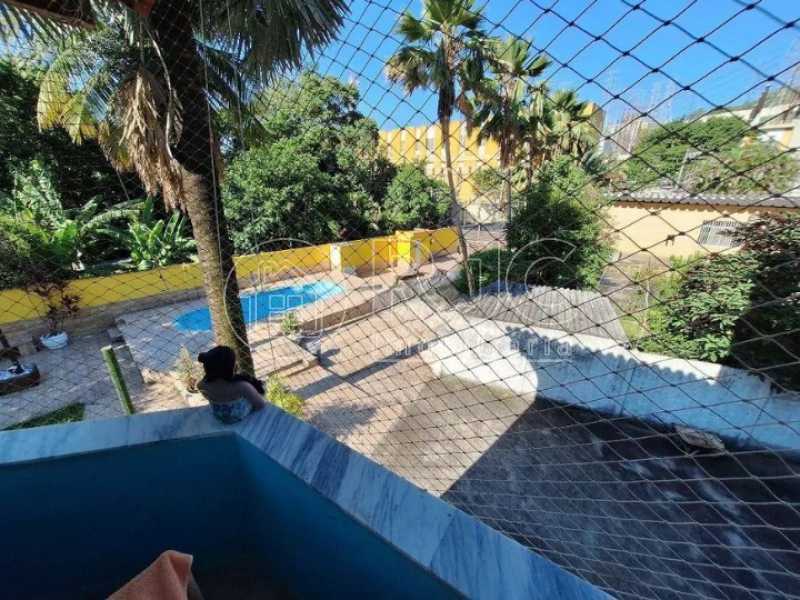 casa-com-5-quartos-venda-200m- - 12