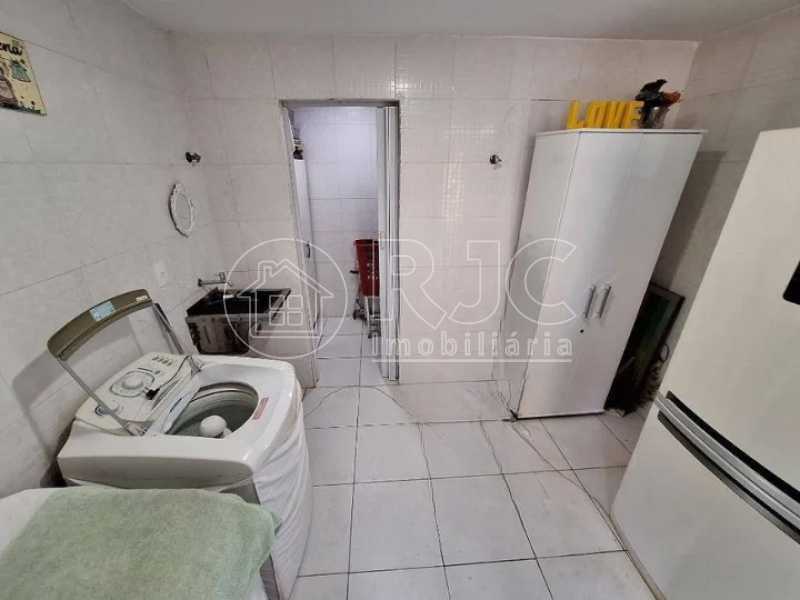 casa-com-5-quartos-venda-200m- - 22