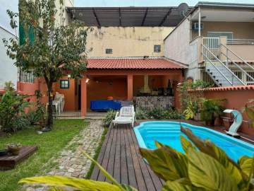 Imperdível - Casa à venda Rua Nossa Senhora de Lourdes, Grajaú, Rio de Janeiro - R$ 1.800.000 - MBCA60041