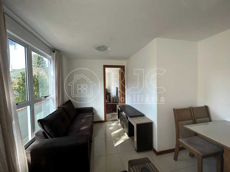 Conheça 5. do imóvel - Loft à venda Rua Adhemar Rizzi Lippi, Alto, Teresópolis - R$ 320.000 - MBLO10014 - 5 5. - 5