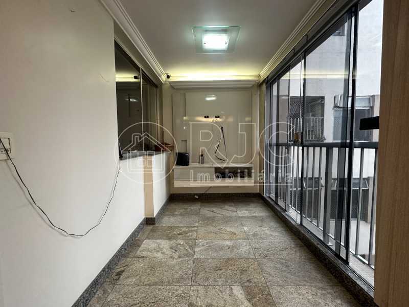 image00004 - 3