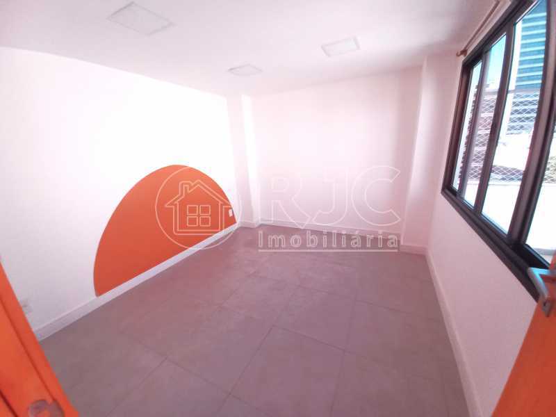 Conheça 9 do imóvel - Cobertura à venda Rua Professor Gabizo, Tijuca, Rio de Janeiro - R$ 425.000 - MBCO10029 - 9 9 - 9