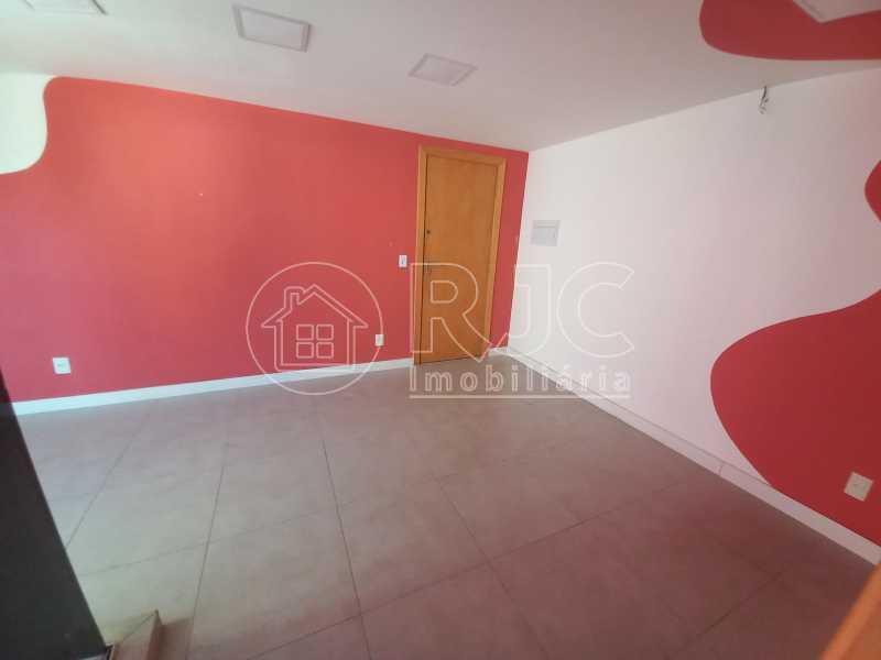 Conheça 16 do imóvel - Cobertura à venda Rua Professor Gabizo, Tijuca, Rio de Janeiro - R$ 425.000 - MBCO10029 - 16 16 - 16