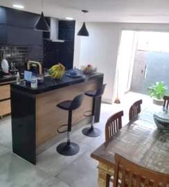 Ótima localização - Casa à venda Avenida Paulo de Frontin, Praça da Bandeira, Rio de Janeiro - R$ 450.000 - MBCA30339