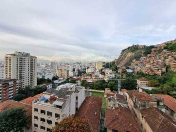 Ótima localização - Apartamento à venda Rua Valparaíso, Tijuca, Rio de Janeiro - R$ 470.000 - MBAP35621